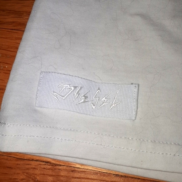 Diesel "future" white t-shirt with neon pink lightening spine sz small - Picture 10 of 10